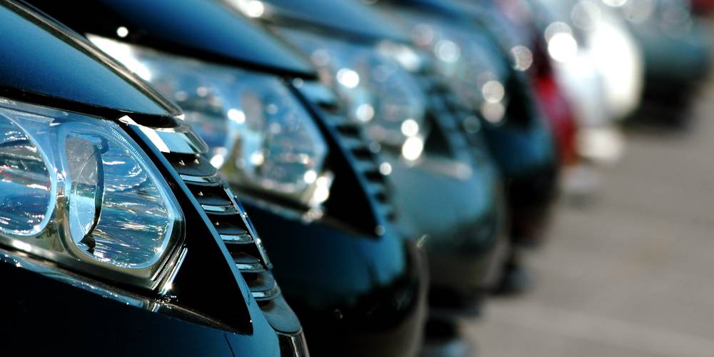 Aktien zu Autohandel