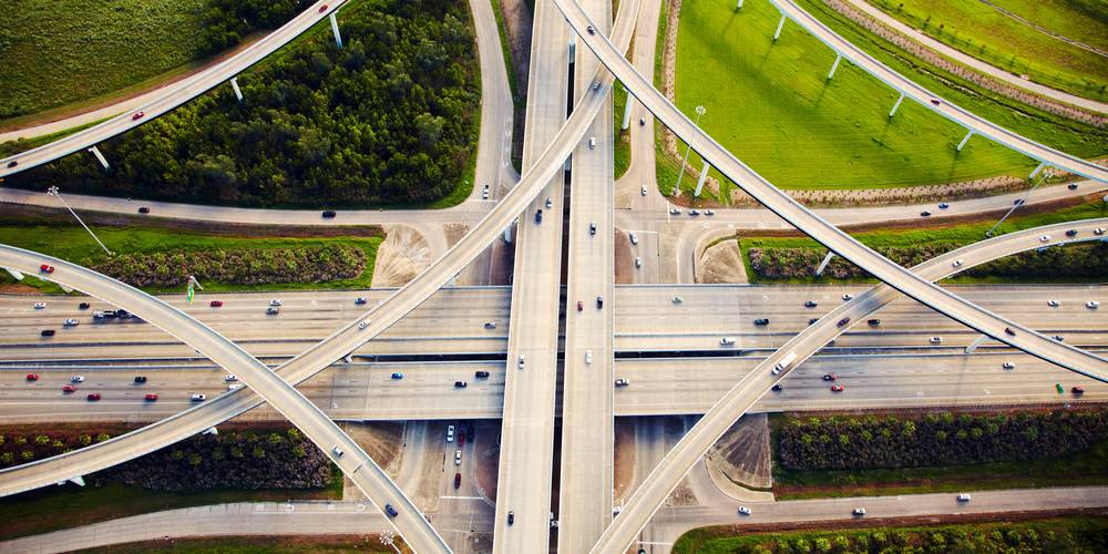 Aktien zu EM Infrastruktur